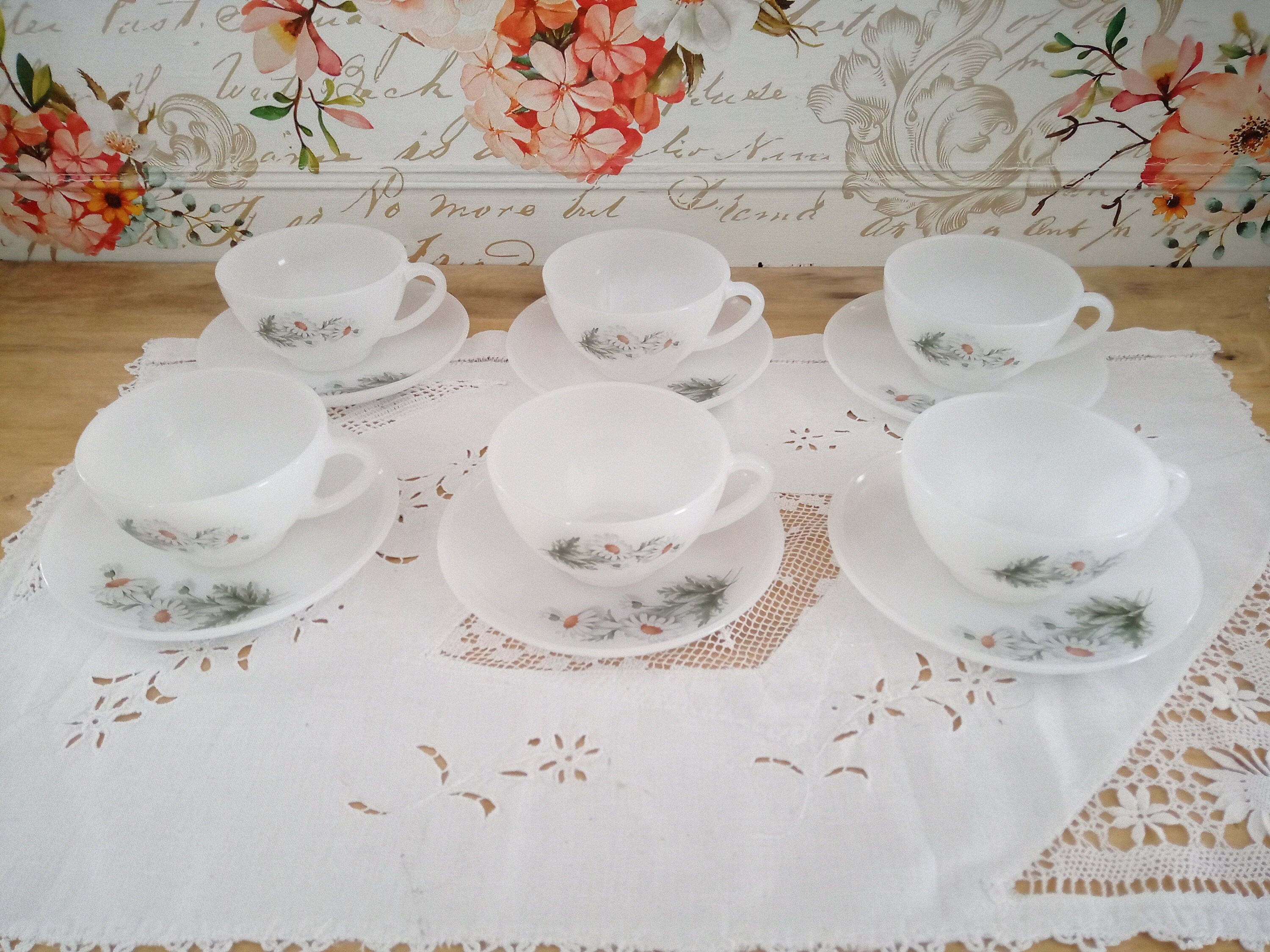 Lot de 6 Tasses à Thé ou Café Grand Modèle et Sous-Tasses Arcopal France Marguerites