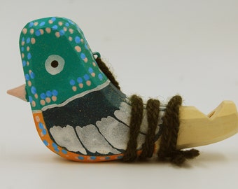 Oiseau en bois, sifflet folklorique