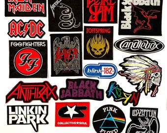 METALLICA MEDIUM Iron On Sew On Embroidered Patch 2 Colours Rock Heavy Metal