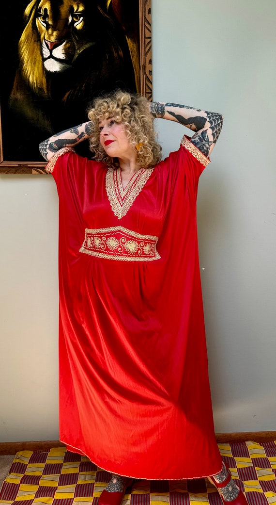 70s Vintage Embroidered Red Caftan