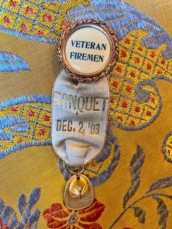 Antique 1900s Veteran Firemen Celluloid Pin Ribbon - image 1