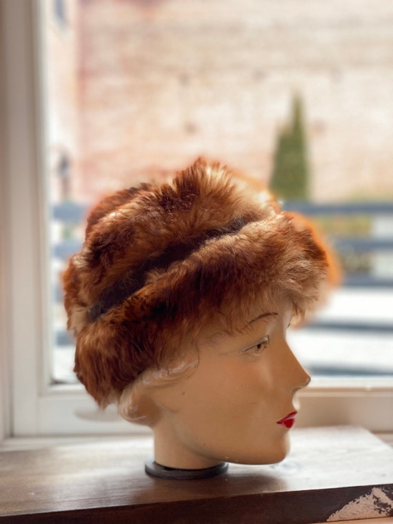 Vintage 1960’s Tuscan Lamb Fur Italian Knit Winter