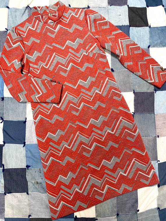 Vintage 1960s Mod L’AIGLON Abstract Knit Dress