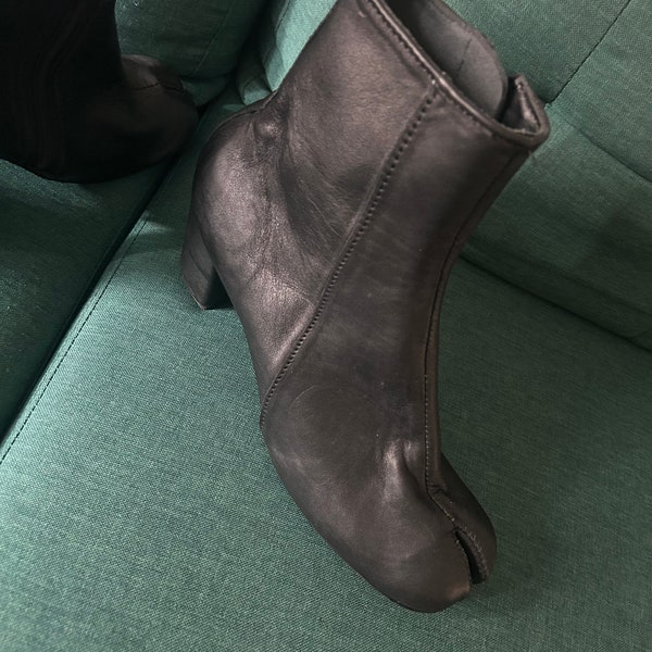 indoor tabi boots