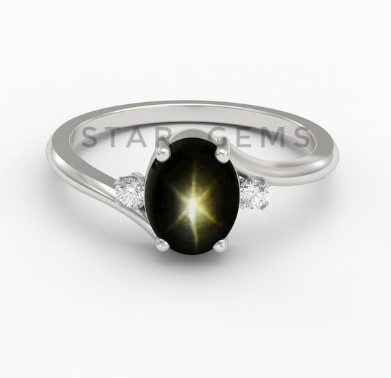 Black Star Sapphire Knot Ring 14K Yellow Gold