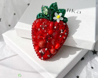 Strawberry Beaded Brooch, Handmade Jewelry, Large Red Strawberry Fruit Pin, Gifts for Women