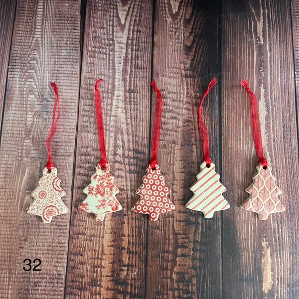 Set of 5 patterned ceramic Christmas tree shaped hanging decorations,home decor, festive, Christmas present home accessories,ceramic gift#32