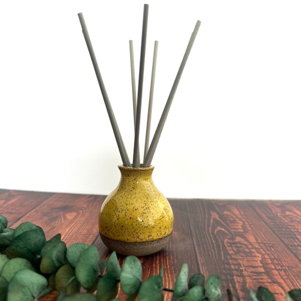 Ceramic reed diffuser bottle vase, small stoneware bottle vase, decorative glazed vase, pottery gift, ceramic gift, handmade, wheel thrown