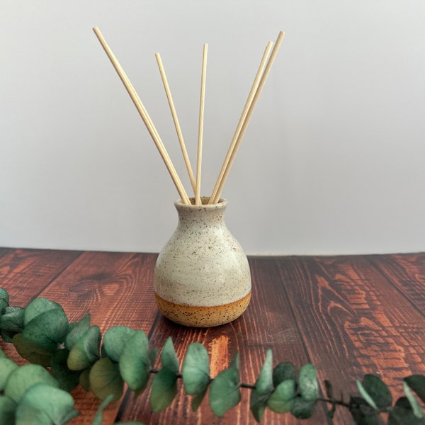 Ceramic reed diffuser bottle vase, small stoneware bottle vase, decorative glazed vase, pottery gift, ceramic gift, handmade, wheel thrown