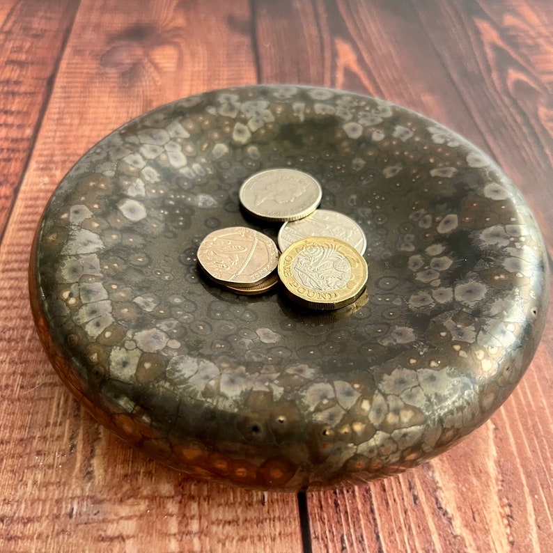 Pebble dish, catch all dish, trinket dish, ceramic dish, ring holder,key dish,coin dish, home accessories,home decor, handmade gift,metallic image 6