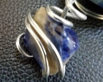 Sodalite Stone -> Intentional Vibrations - Stone Collection healing crystals