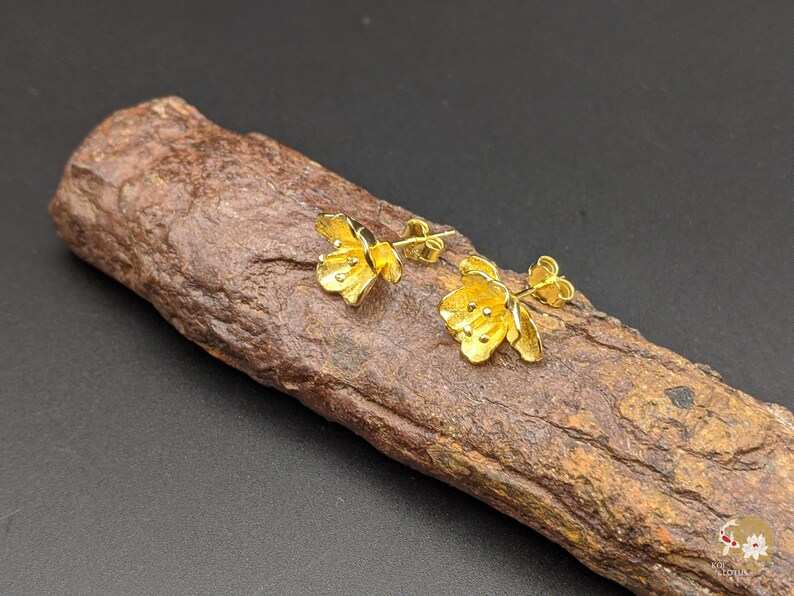 Sterling Silver Xmas Gift Begonia Flower Earrings Gift for her Begonia Silver Stud Earrings Begonia Gold Plated Silver Stud Earring
