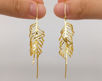 Pendientes minimalistas de helecho chapados en oro, colgantes de hoja, plata de ley, pendientes colgantes, joyería para dama de honor, regalo del Día de la Madre para la abuela.