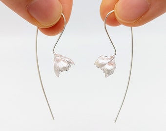 Pendientes colgantes minimalistas de jazmín, rosa delicada única, colgante de flores de plata de ley, joyería de dama de honor nupcial, regalo del día de las madres para la abuela