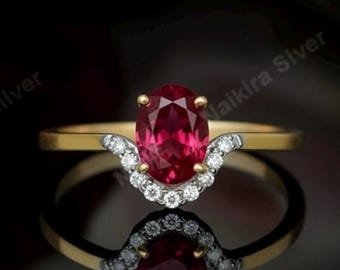Anillo de promesa con rubí rojo ovalado: anillo de plata de ley chapado en oro con piedra natal de julio