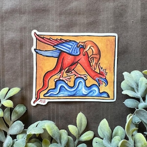 Pegatina de basilisco medieval: inspirada en el Bestiario manuscrito iluminado de un basilisco luchando contra una comadreja.