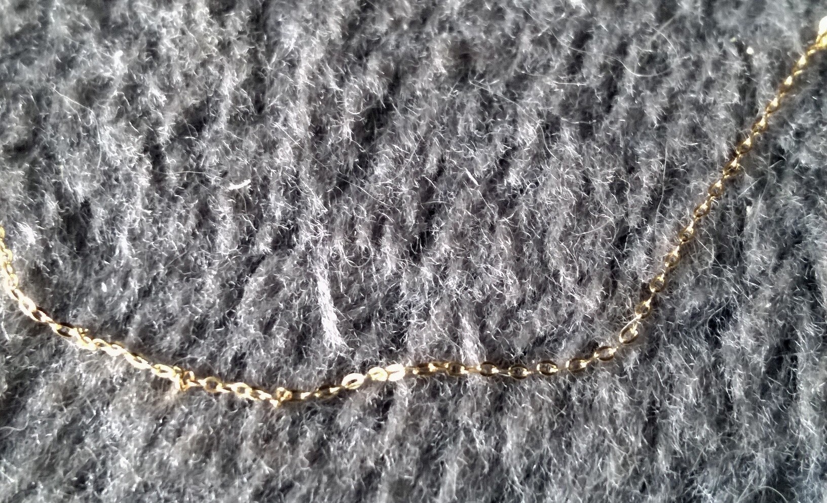New Chain Very Fine, Trendy, in 18-carat Gold with Punch