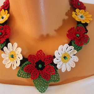 Crochet Collar Necklace, Lace Flower Jewelry, Floral Beaded Choker, Boho Neck Accessory, Turkish Oya Scarf, Romantic Gift, Gift for Wife