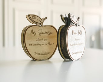 Personalized Wooden Apple for Teachers | Teacher Gift | Name plate & Pencil Holder  End of the school year | Thank you teachers