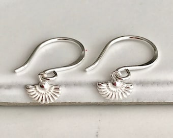 Genuine Mother of Pearl 925 Sterling Silver Fan Design Earrings 1h Gifts for Her Handmade