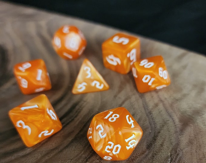 Summer Orange DnD Dice Set for Dungeons and Dragons ttrpg, Cute Summer  Polyhedral Dice Set for Tabletop Role Playing Games