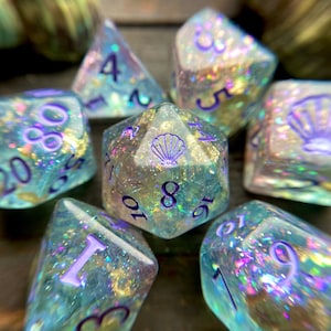 MO PEARL Dnd dice set, d20 Polyhedral dice set - Ocean Dungeons and Dragons dice- Sea Shell MERMAID Dice -glitter sparkle