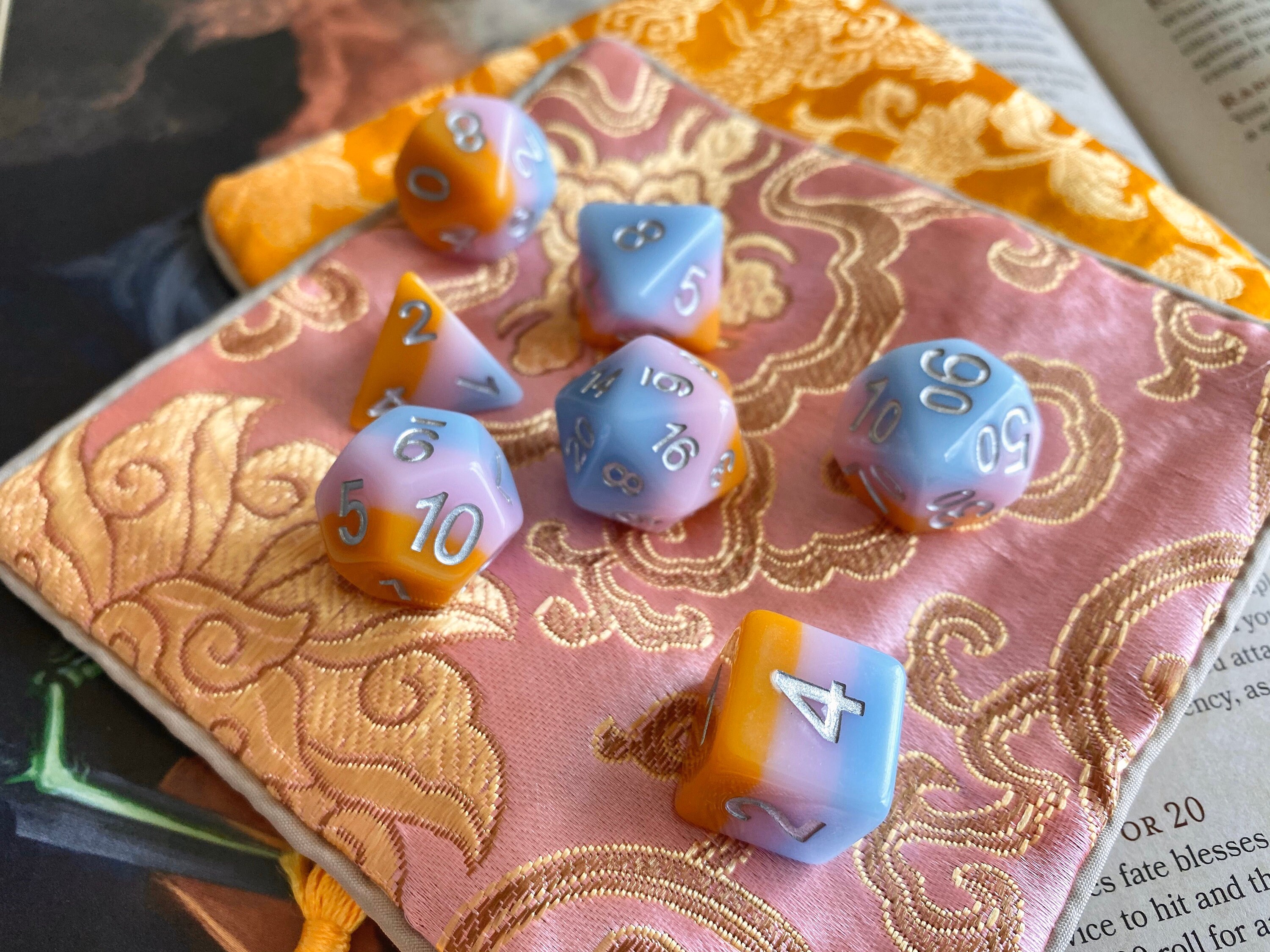 RPg DIce SEt COtton CAndy COrn dNd DIce SEt d&D DIce SEt for DUngeons