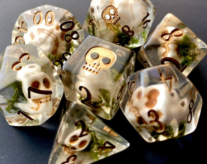 UNDEAD Bones dnd Dice set SKULL polyhedral dice set 4 Dungeons and Dragons - Dnd gifts Dungeon Master