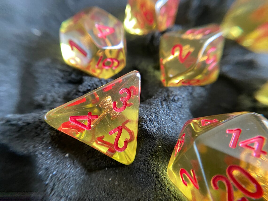 WAR HAMMER Dnd Dice Set Polyhedral Dice 4 Dungeons and Etsy