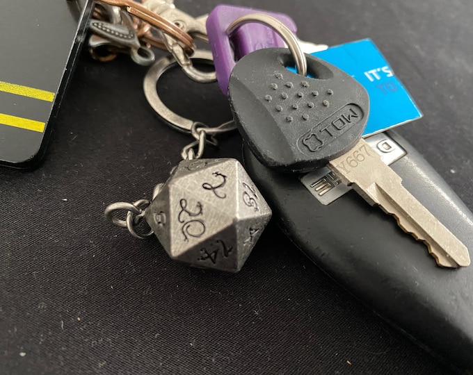 D20 KEychain