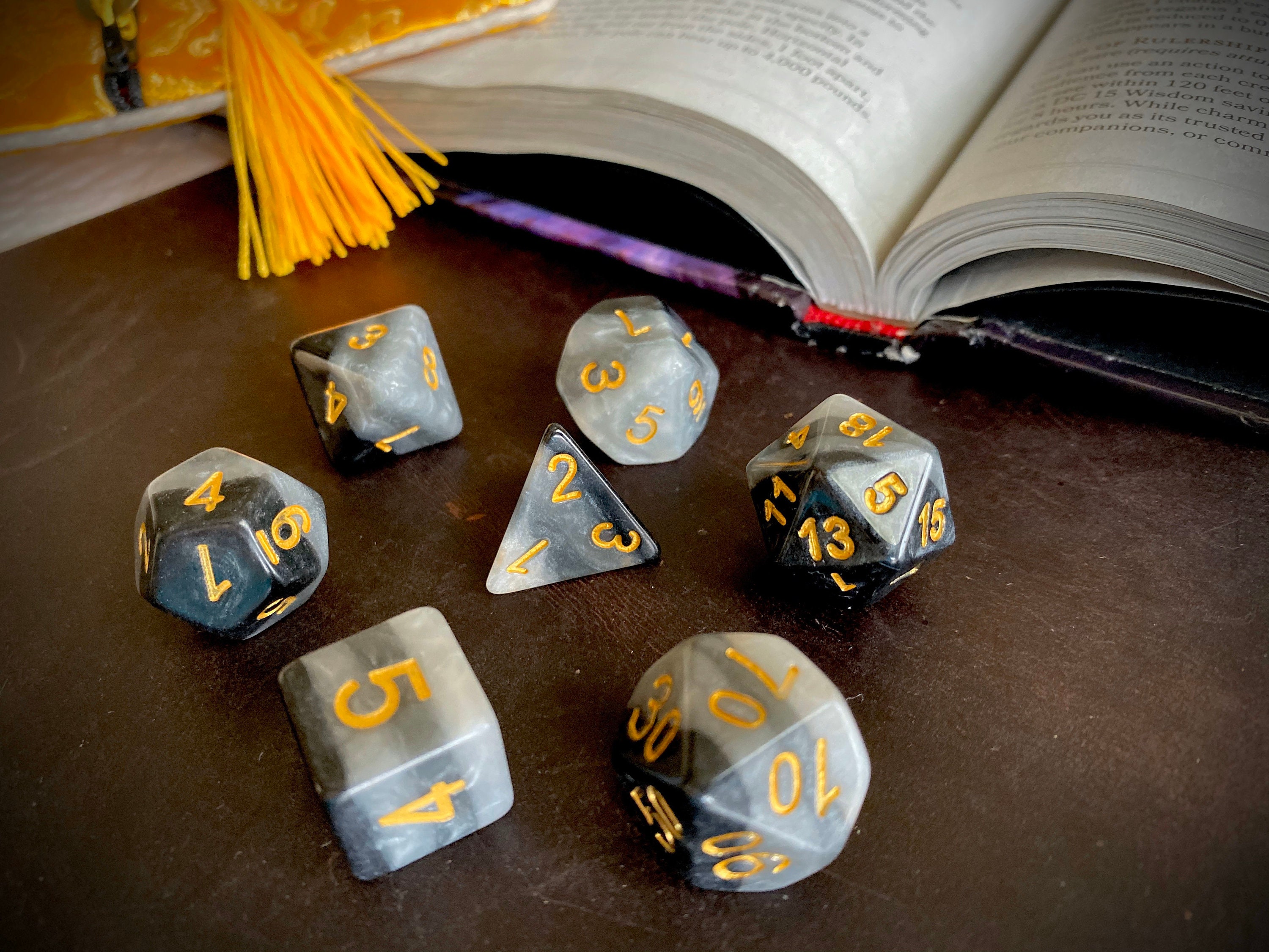CLoak OF SHadows DNd DIce SEt, POlyhedral DIce SEt For Dungeons