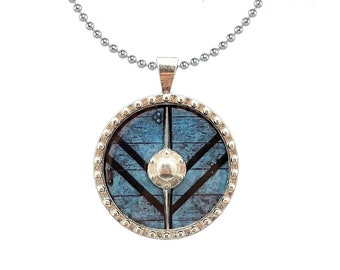 Collar de plata de la Doncella Escudera – Colgante vikingo para la fuerza y el coraje