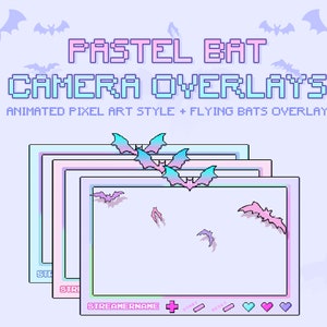 Puede incluir: Superposición de cámara animada en pixel art rosa pastel, azul y morado con murciélagos volando. La superposición tiene un marcador de posición para el nombre del streamer, botones de más y corazón. El texto "Pastel Bat Camera Overlays" y "Animated Pixel Art Style + Flying Bats Overlay" está incluido.