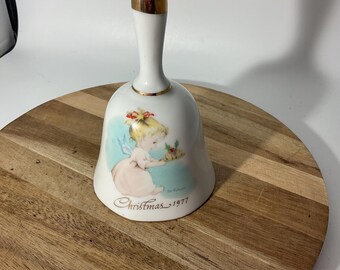 1977 Eve Rockwell Julklocka Porslin 13 cm (4)