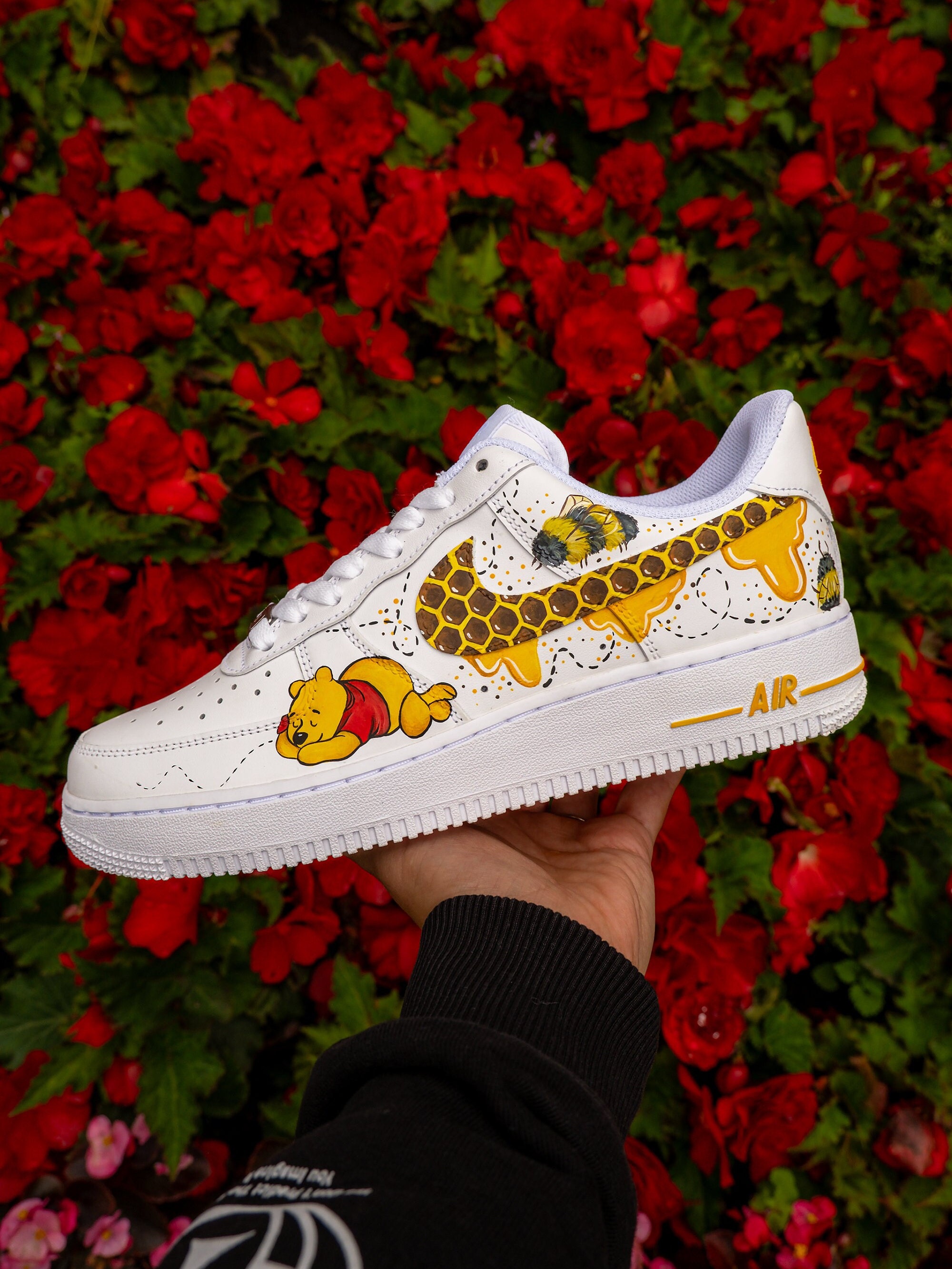 nike air force 1 bees