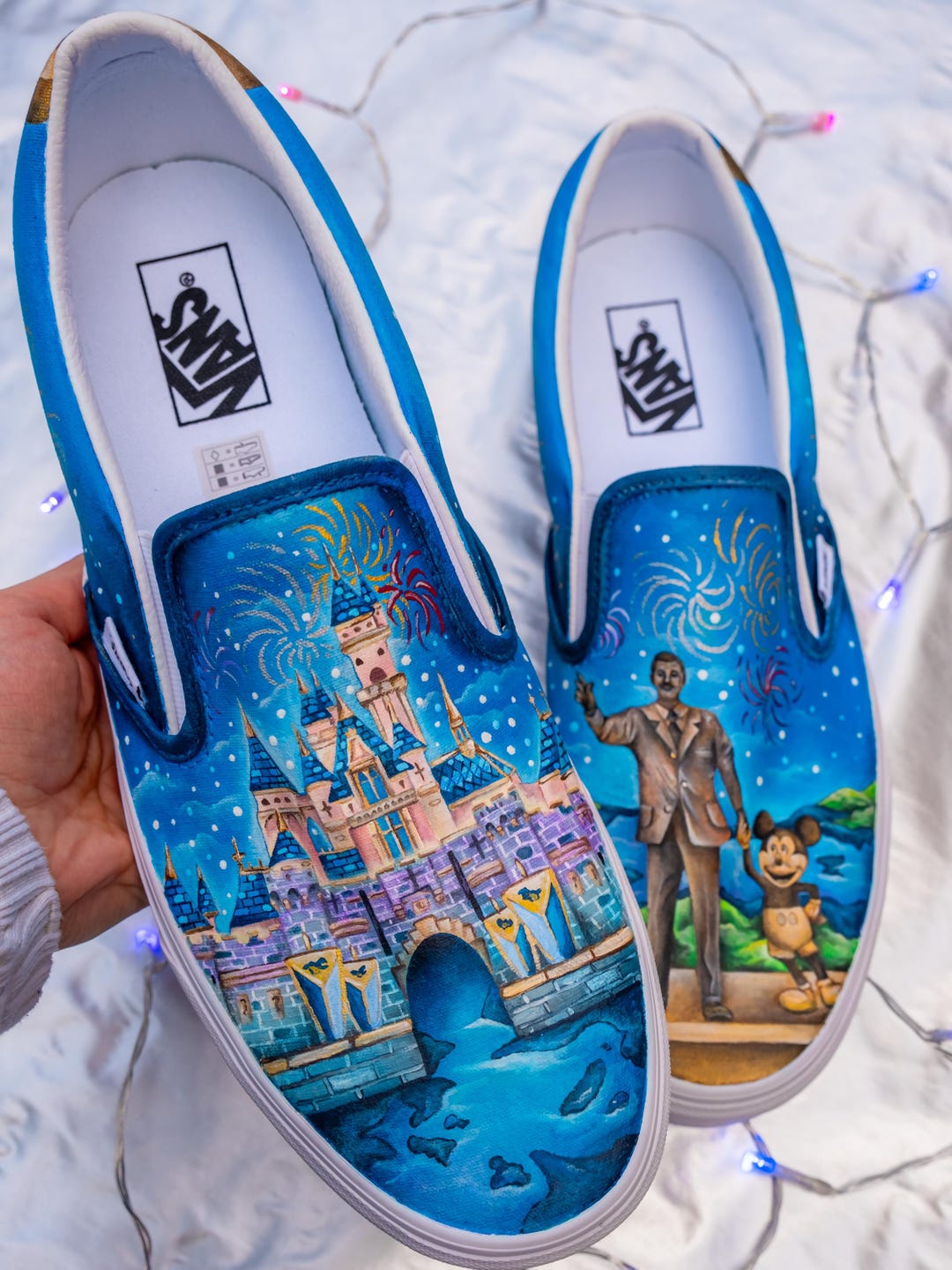 Vans store disney sliders