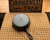 Griswold 6 Small Block Logo Skillet with Early Handle