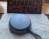 Griswold 7 SBL Early Handle Skillet