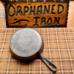 RARE! Pre-Griswold Erie #6 Cast Iron Skillet