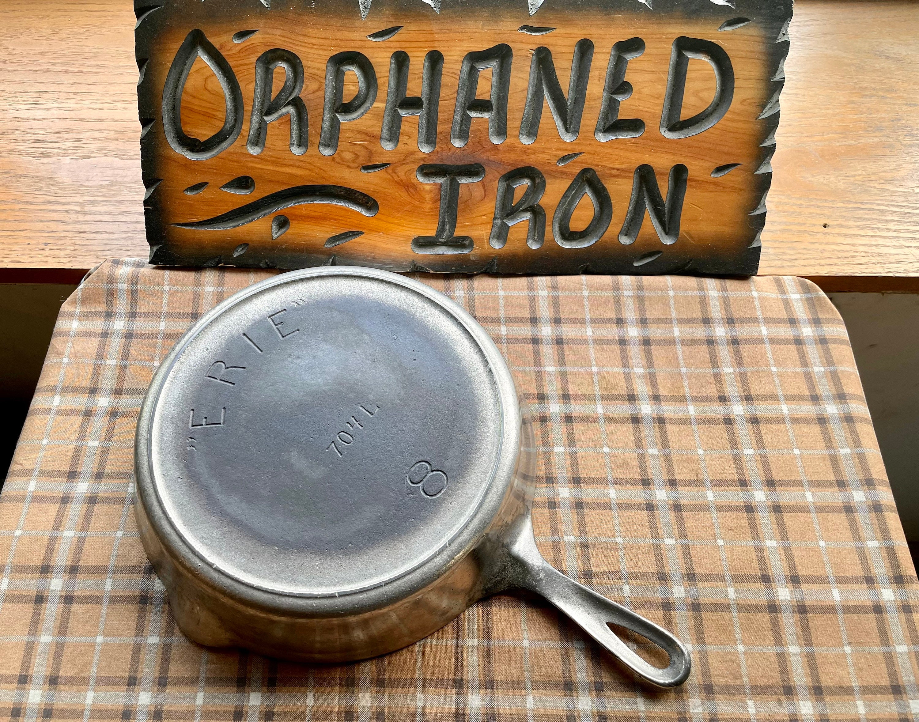 Antique OZARK #8 Cast Iron Skillet 258 w/ Heat Ring – CRESCENT FOUNDRY -  Sports & Outdoors - Springfield, Illinois, Facebook Marketplace