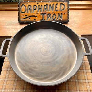 RARE! Lodge #20 Hotel Cast Iron Skillet