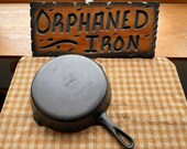 Griswold 8 Small Block Logo Skillet with Late Handle