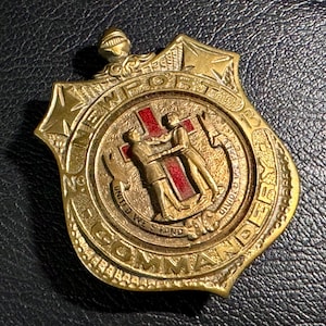 Vintage Gold Knights Templar Newport Commandery KT No 13 Belt Buckle