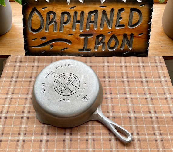 Griswold #6 Duo-chrome Large Block Logo Cast Iron Skillet - Etsy Vintage Cast Iron Griswold Sizzle Plate #848 with Duo Chrome Finish USA Made main image 0