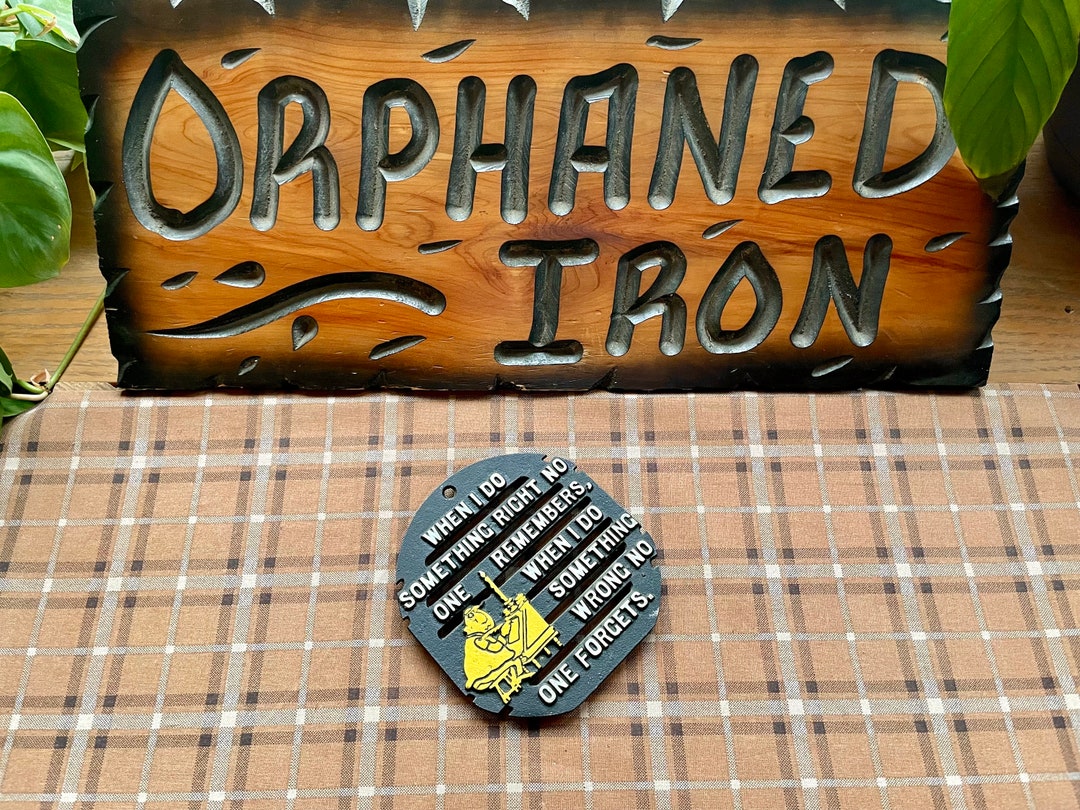 Cast Aluminum Joke Do Wrong Decorative Trivet Etsy