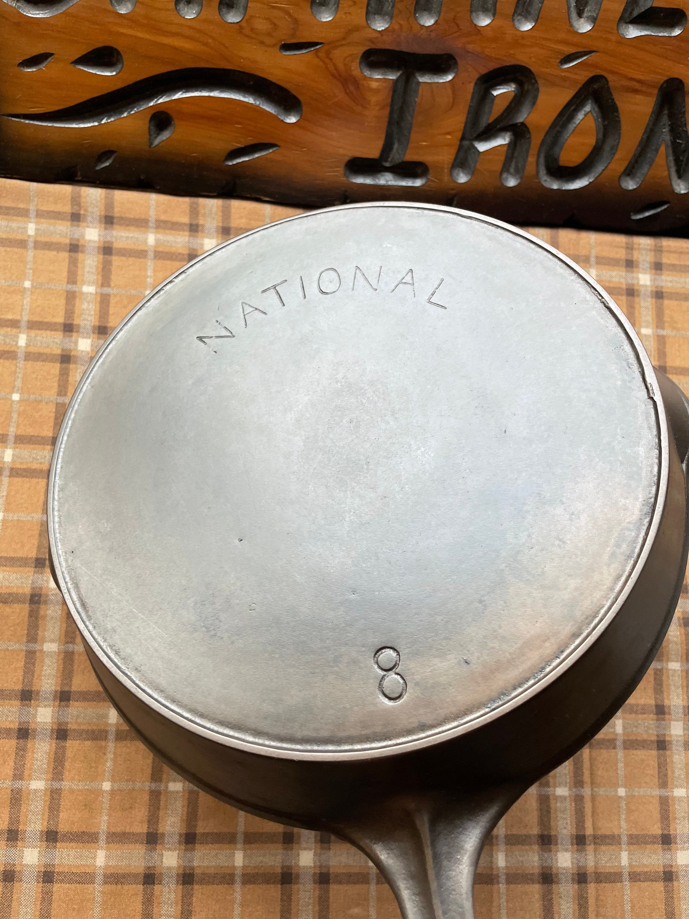 Wagner-made National 8 Cast Iron Skillet 