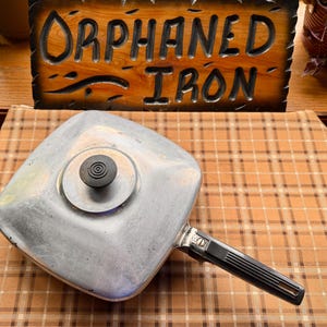 希少 Wagner Ware アルミ片手鍋 ビンテージ ワグナーウェア Rare! Wagner Ware Magnalite Aluminum Square Skillet With Lid - Etsy