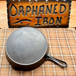 Rare! Wagner #9 Arc Logo Cast Iron Skillet with Star Makers Mark