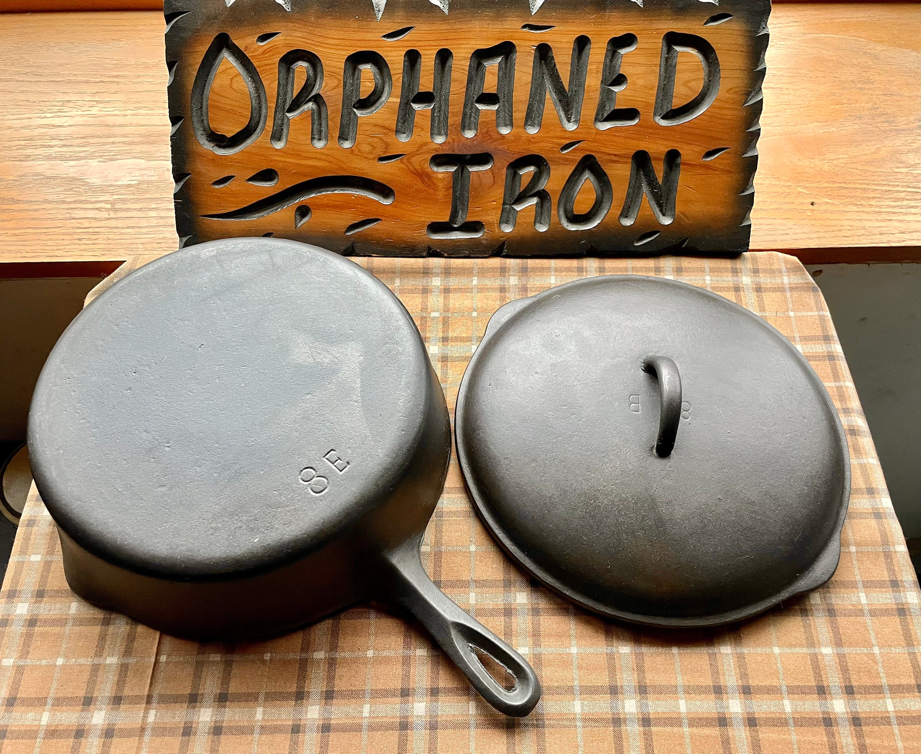 Rare Maid of Honor Deep Skillet/chicken Fryer Cast Iron With Basting Lid 