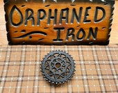 Union Mfg Co. Decorative Cast Iron Trivet